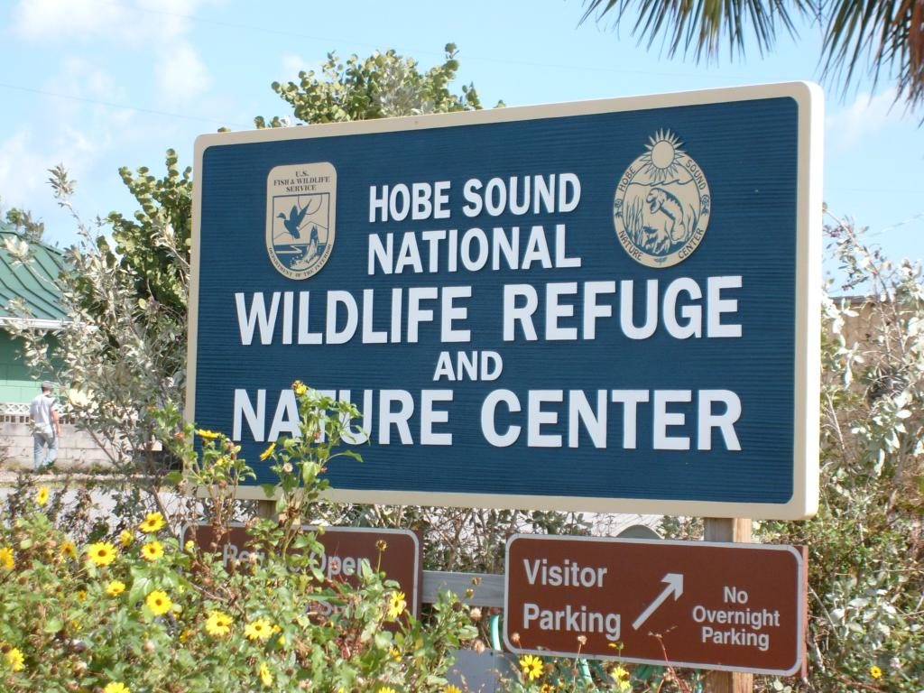 wildlife refugee and nature center sign